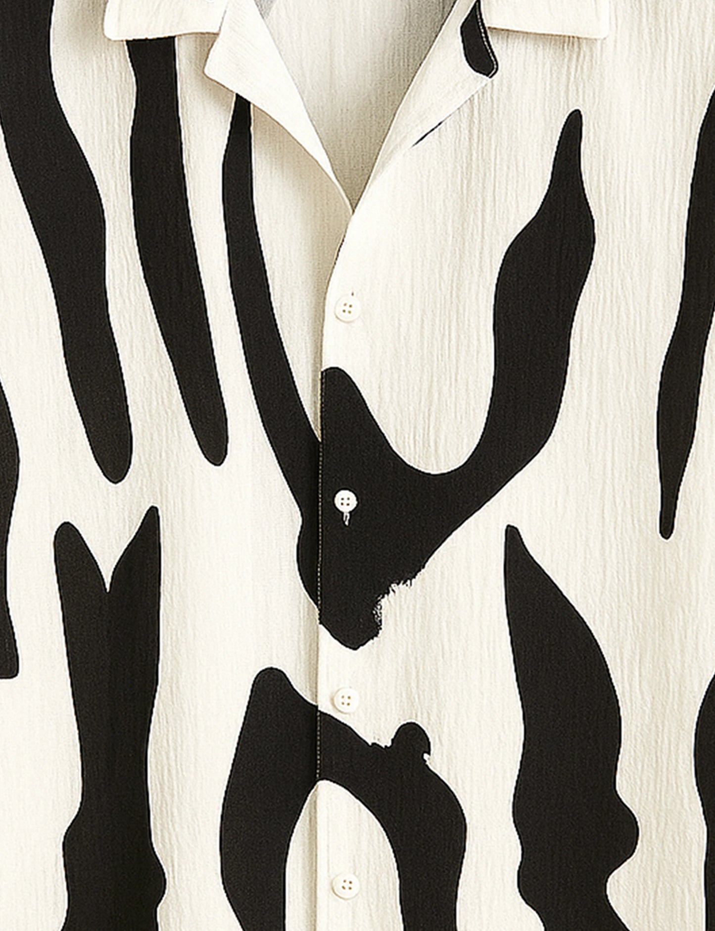 Black Scratch Printed Mens Half Sleeves Shirts - XPST