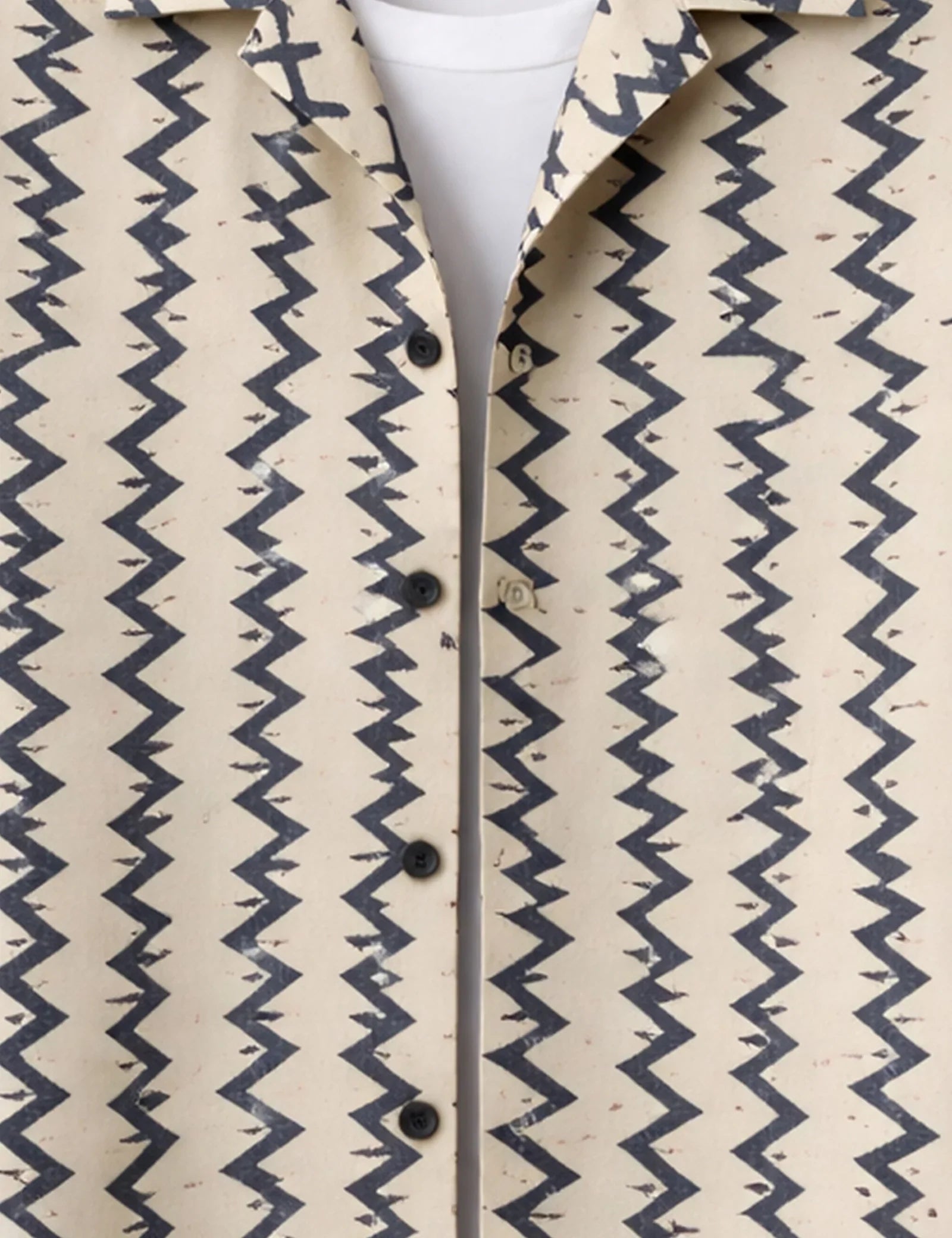 Vertical Zigzag Mens Half Sleeves Shirts - XPST